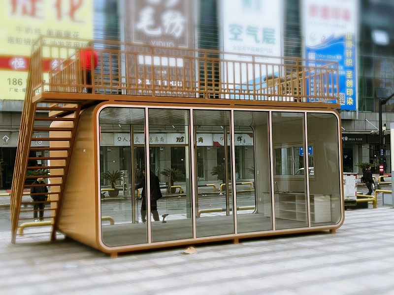 广场苹果舱